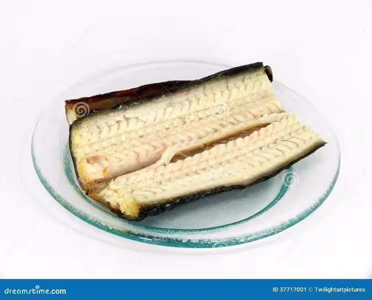 Anguilas Ahumadas: Un Delicioso Viaje a Través de la Tradición y el Sabor